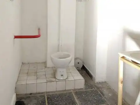 Local en Venta en Almagro, USD 180.000