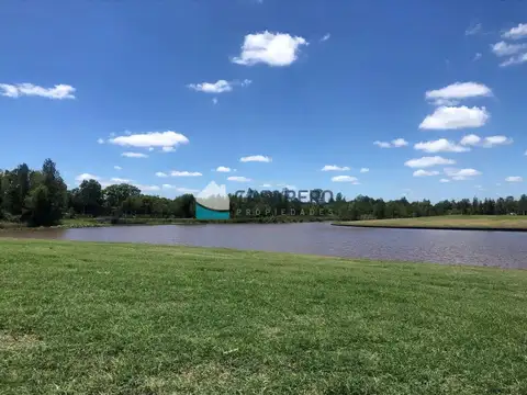 Lote al rio El Naudir, Escobar