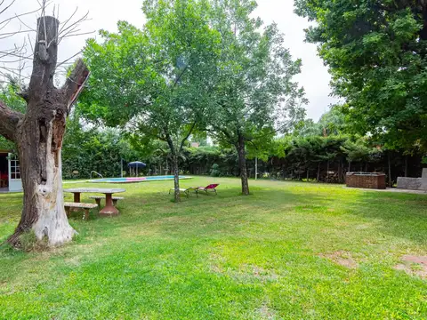 Casa en Venta con 1 cochera