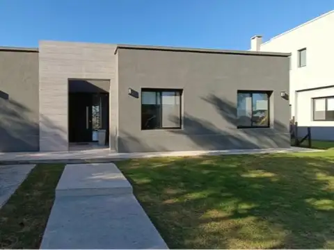 PUERTOS DEL LAGO VISTAS 100