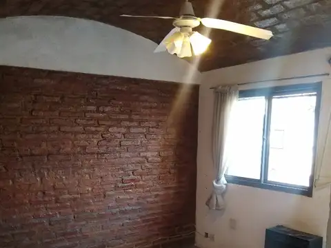 Departamento Tipo Casa al Contra Frente 2 Ambientes Lanús Este