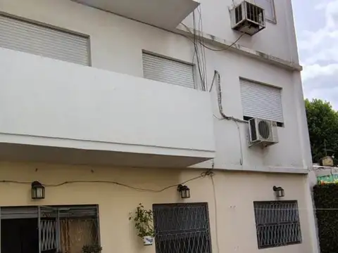 Depto Tipo Casa en Venta al Oeste