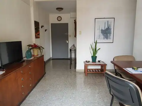 Depto Tipo Casa en Venta en Villa Pueyrredon, USD 130.000
