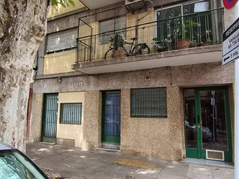 Caracas 4700, Piso Pb