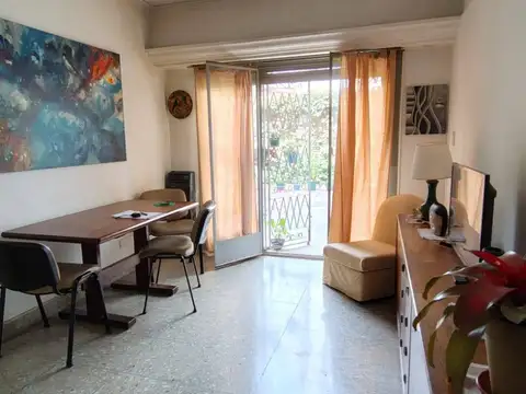 Depto Tipo Casa 3 ambientes con 1 baño