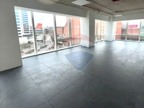 Oficina Monoambiente con 2 baños