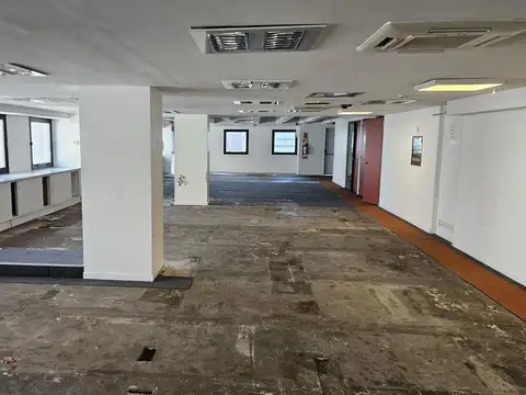 Oficina en Venta 20 años