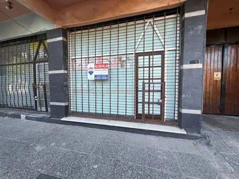 Alquiler - Local Comercial - Bernal