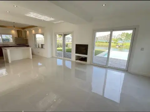 Casa en Alquiler 15 años