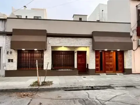 Casa en venta en Barrio Naón