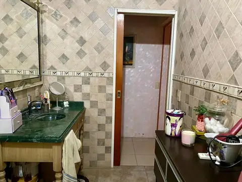 Casa 6 ambientes con 3 baños