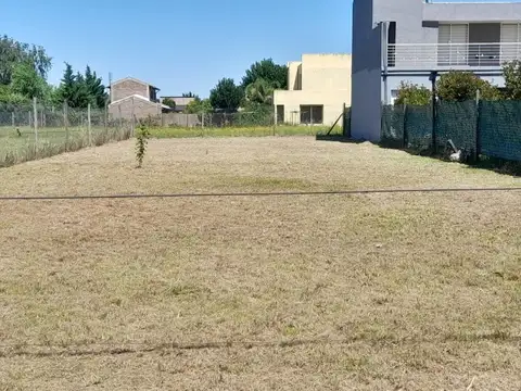 Lote en Las Tardes - Roldan