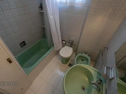Departamento 5 ambientes con 2 baños