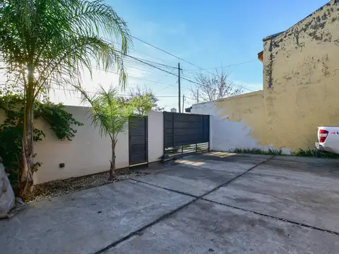 Casa en Venta en Manuel B Gonnet, USD 155.000