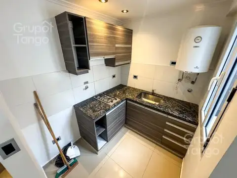 Departamento en Venta en Velez Sarsfield, USD 64.000