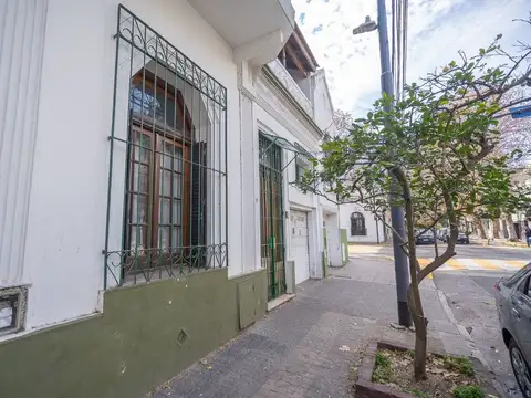 Casa en Venta en Flores, USD 244.900