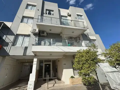 Departamento en Av. Edison 1135