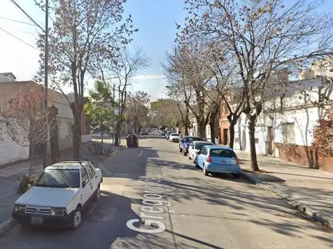 Terreno en Venta en Parque Avellaneda, USD 155.000