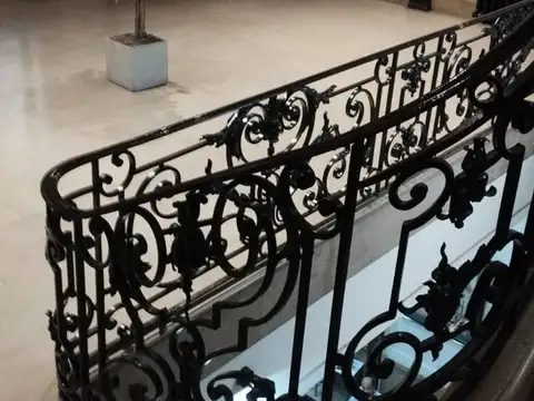 Oficina en Alquiler 111 años