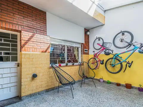 Depto Tipo Casa en Venta 52 años