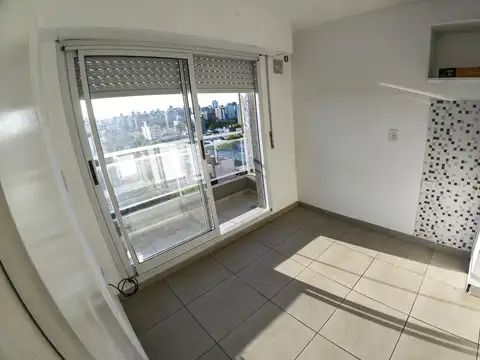 Departamento en Alquiler en Abasto, $ 270.000