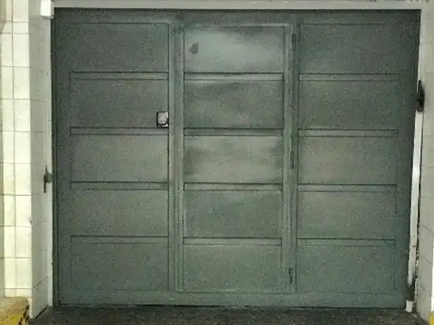 COCHERA ALSINA Y BROWN - Quilmes