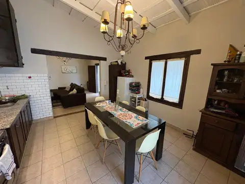 Casa en Venta con 1 cochera