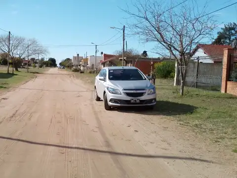 5 DUPLEX - 1 funcional 60 m2, 2 en construccion y 2 solo plateas -