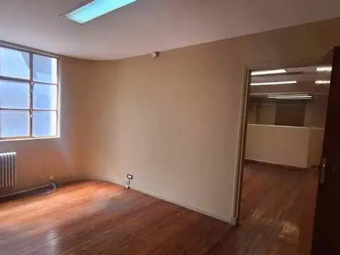 Oficina en Venta en Monserrat, USD 76.000