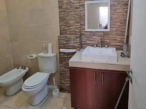 Depto Tipo Casa 2 ambientes con 1 baño