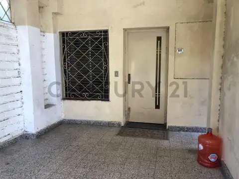 Aristobulo del Valle 400, Piso 0