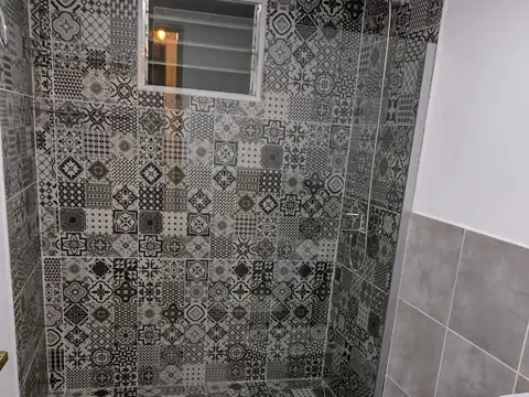 VENTA CASA TRES DORMITORIOS EN VILLA GRAL BELGRANO