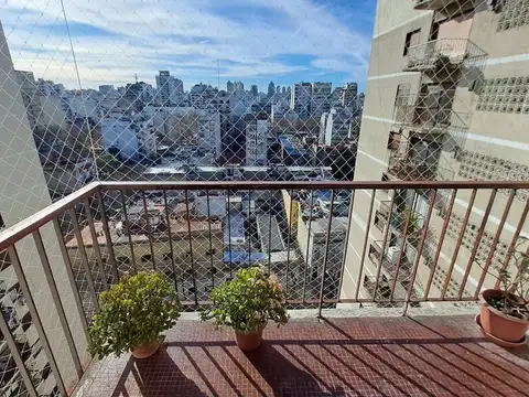 4 AMBIENTES CON COCHERA FIJA CUB - APTO CRED HIPOT