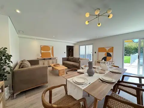 Casa 5 ambientes con 2 baños