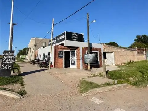 LOCALES - EN ESQUINA - BARBERÁN, RESISTENCIA