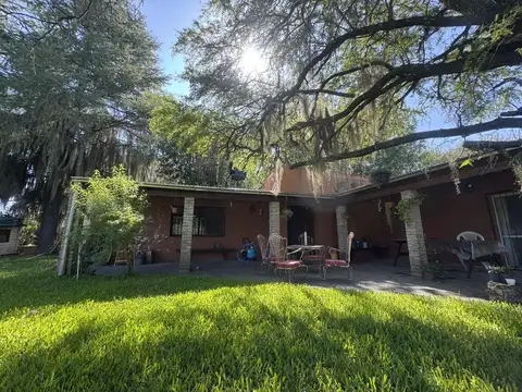 Casa de 3 dormitorios en Oliveros