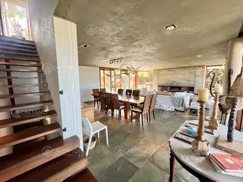 Casa en Alquiler Temporal en El Chorro, USD 36.000