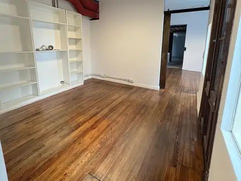 Oficina en Alquiler 20 años