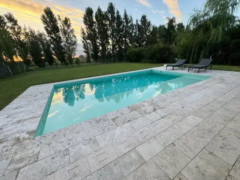 CASA EN VENTA CON ALTO DISEÑO A ESTRENAR