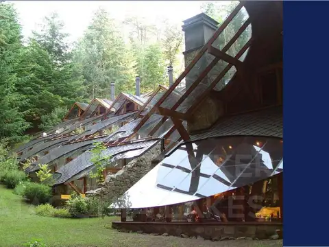 Venta Hostería 1100m2, lote de 5.000m2 en Bº Puerto Manzano Villa La Angostura