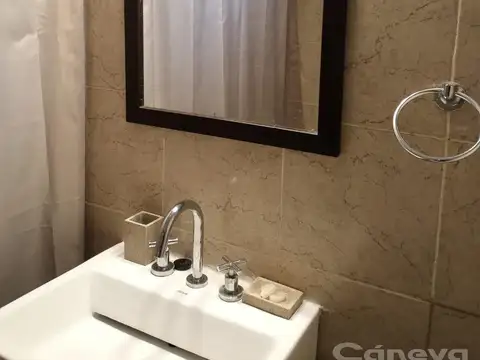 PH de 3 ambientes en Carapachay, impecable, excelente ubicación.