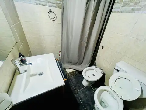 Venta departamento 4 ambientes en Nueva Pompeya