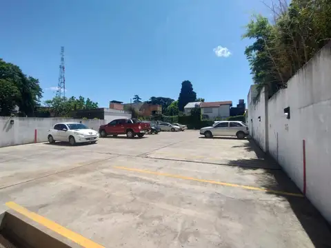 Cochera en Villa Ballester