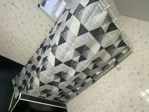 VENTA. DEPARTAMENTO 2 AMBIENTES HIPOLITO YRIGOYEN AL 3500. MAR DEL PLATA