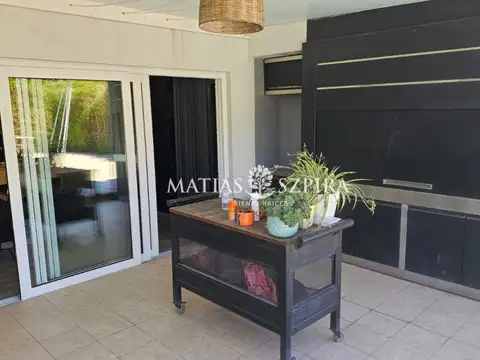 EXCELENTE CASA 5 AMB. BARRIO CERRADO ALTOS DEL SOL