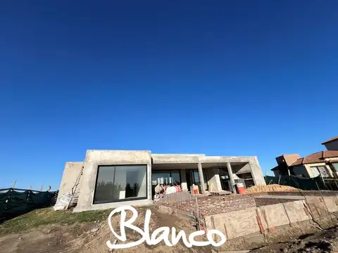 Casa  en Venta en El Naudir, Escobar, G.B.A. Zona Norte