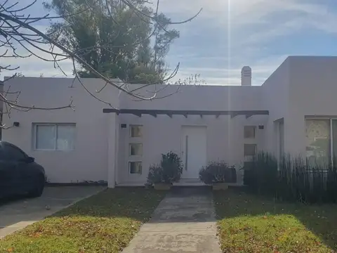 Casa en venta en Barrio La Arboleda