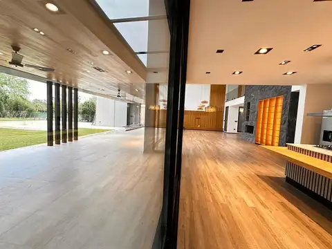 Casa en Venta 1 año