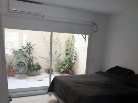 Franklin Delano Roosevelt 1600, Piso 1