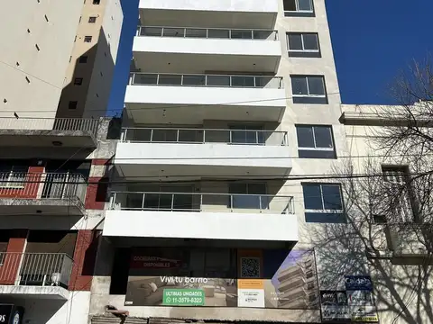 Av. Almirante Brown al 700